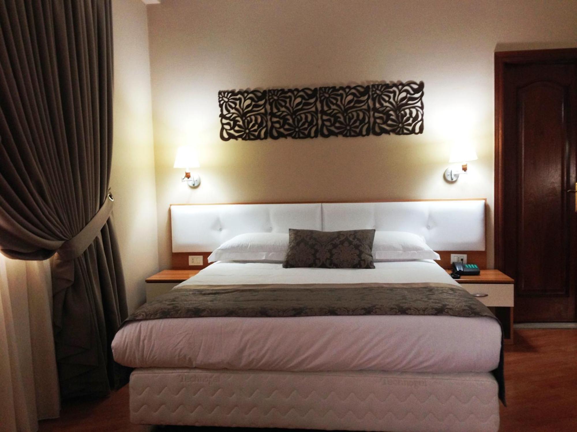 Hotel Arvi Драч Стая снимка