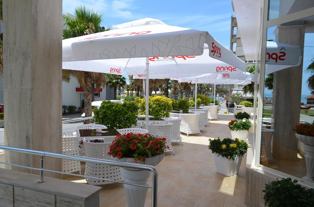 Hotel Arvi Драч Екстериор снимка