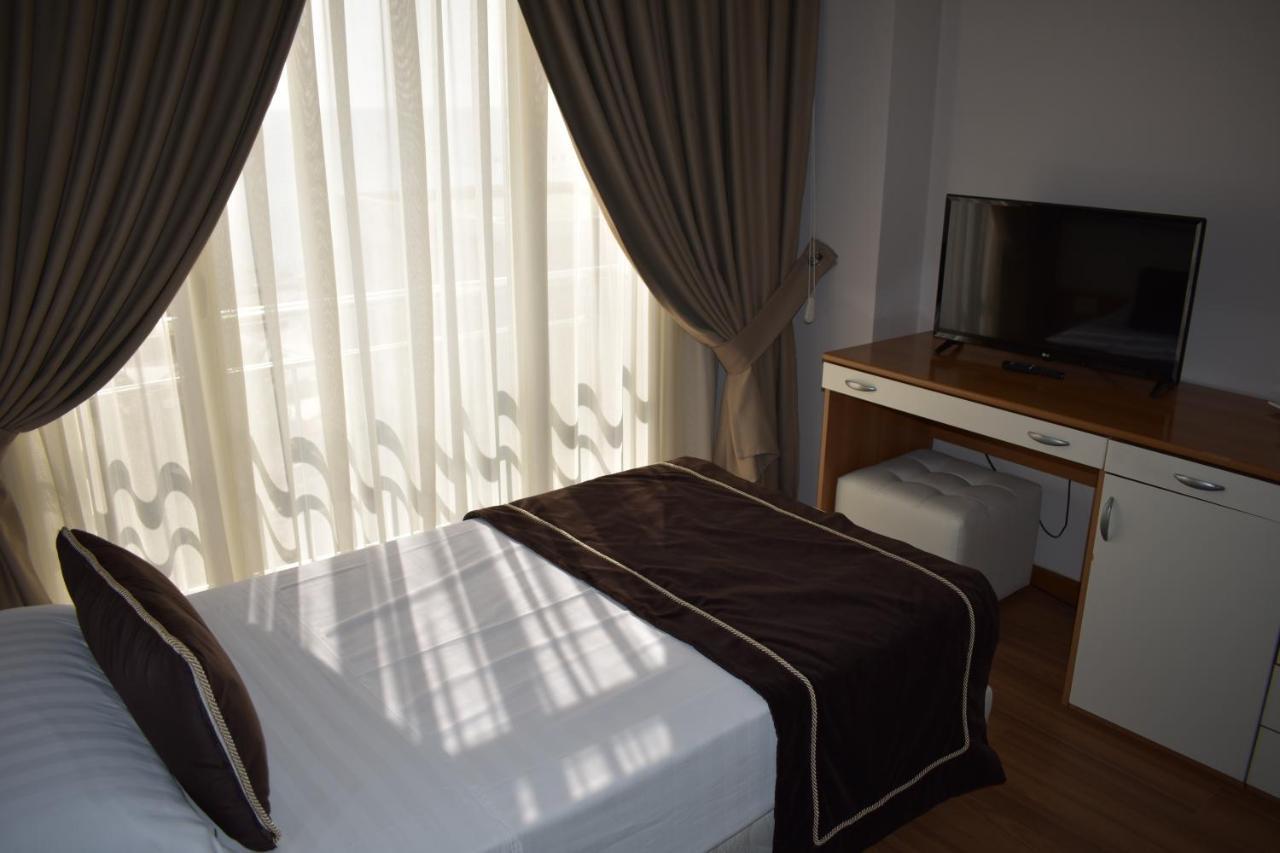 Hotel Arvi Драч Екстериор снимка